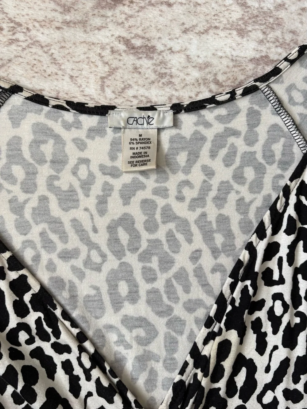 Cache long sleeve